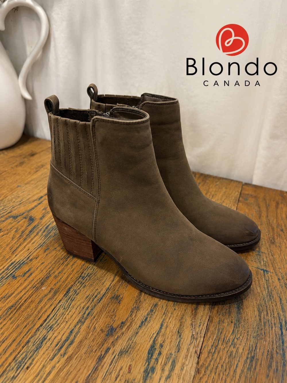 BLONDO Brown Waterproof Ankle Boots Women’s Size 81/2